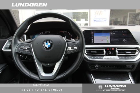 Used 2022 BMW 330i xDrive Sedan w/ Premium Package image 5