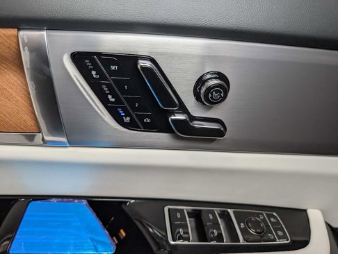 New 2026 Cadillac Vistiq Luxury w/ LPO, Floor Liner Package image 42
