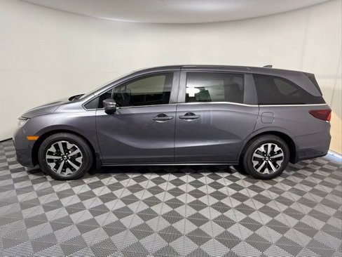 New 2026 Honda Odyssey EX-L image 3