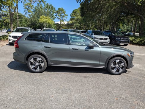 New 2026 Volvo V60 B5 Cross Country Plus w/ Protection Package Premier image 3