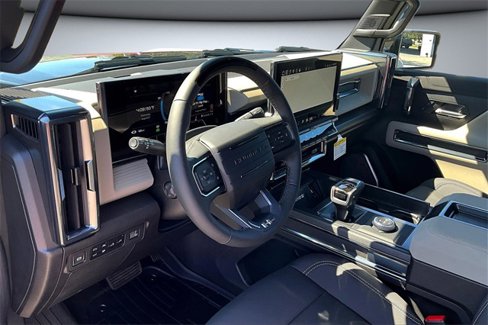 New 2026 GMC Hummer EV 4x4 Crew Cab image 7