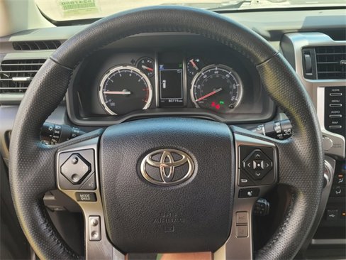 Used 2021 Toyota 4Runner Limited image 29