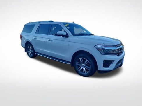 Used 2022 Ford Expedition Max Limited image 9