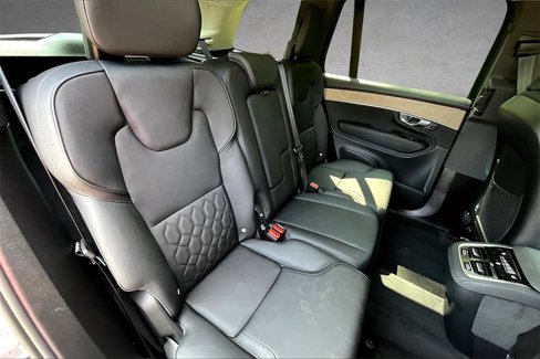 Certified 2025 Volvo XC90 B5 Core w/ Climate Package image 21