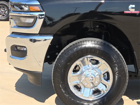 New 2026 RAM 2500 Tradesman w/ Chrome Appearance Group image 5