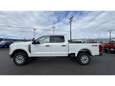 Used 2023 Ford F350 XLT w/ FX4 Off-Road Package image 5