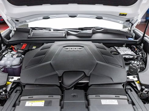 New 2025 Audi Q8 Premium Plus image 30