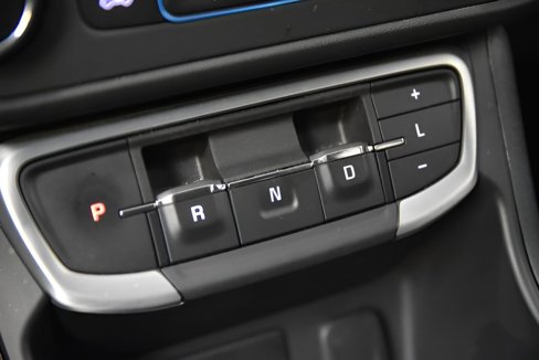 Used 2024 GMC Terrain SLE image 30