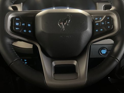 New 2025 Ford Bronco Outer Banks image 16