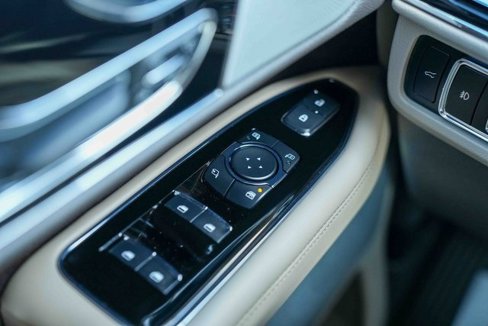 Used 2023 Lincoln Navigator Reserve w/ Equipment Group 201A image 38