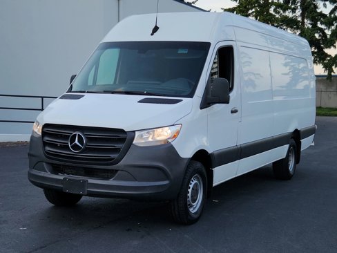 Used 2020 Mercedes-Benz Sprinter 3500 image 1