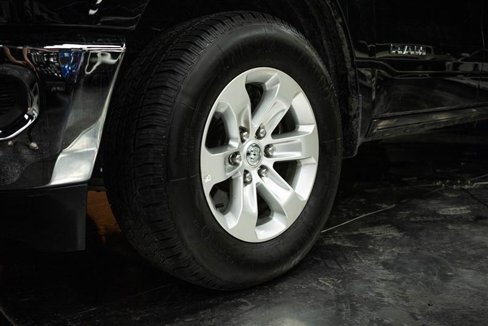Used 2024 RAM 1500 Laramie image 3