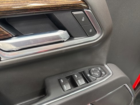 New 2026 GMC Sierra 1500 Elevation image 16