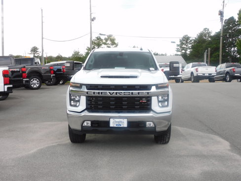 Used 2023 Chevrolet Silverado 2500 LT w/ Convenience Package image 3