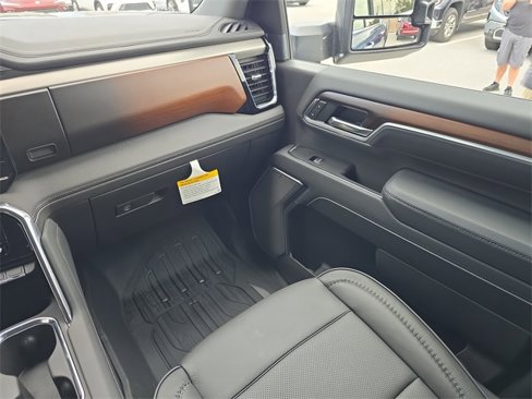 New 2026 GMC Sierra 2500 Denali w/ Denali Reserve Package image 15