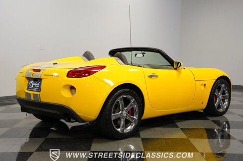 Used 2007 Pontiac Solstice GXP w/ Premium Package image 12