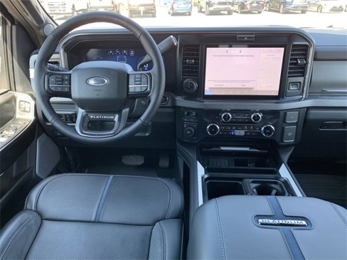 Used 2025 Ford F450 Platinum image 17