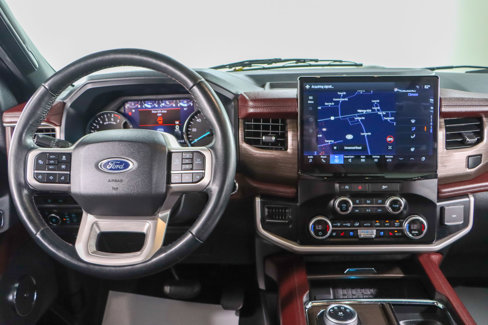 Used 2024 Ford Expedition Limited image 18
