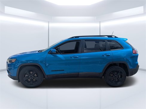 Used 2020 Jeep Cherokee Latitude Plus image 6