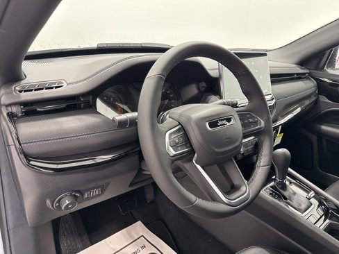 New 2026 Jeep Compass Limited image 21
