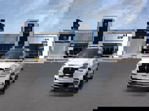 New 2024 Lincoln Aviator Black Label image 2
