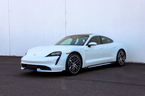 Used 2020 Porsche Taycan Turbo image 14