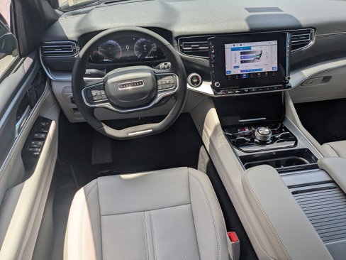 New 2025 Jeep Wagoneer L Series II image 20