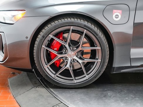 New 2025 Audi S e-tron GT Premium Plus image 17