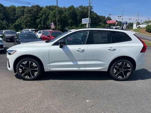 New 2026 Volvo XC60 B5 Plus image 2