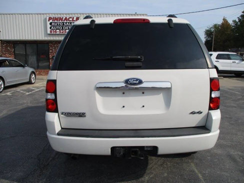 Used 2010 Ford Explorer XLT image 6