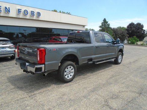 Used 2024 Ford F250 XLT image 5