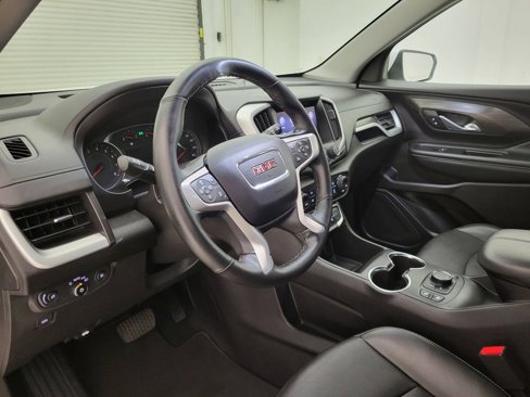 Used 2024 GMC Terrain SLT image 28