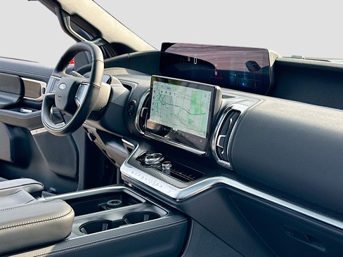 New 2025 Ford Expedition Platinum image 5