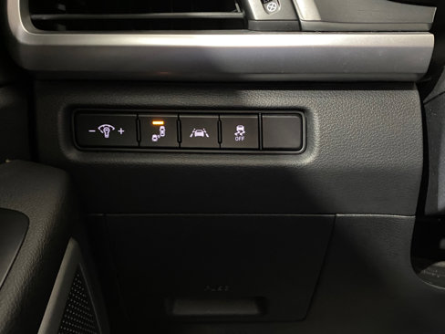 Used 2021 Kia Telluride LX image 16