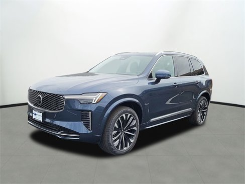 New 2026 Volvo XC90 B5 Plus image 1