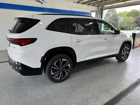 New 2026 Buick Enclave Sport Touring image 12