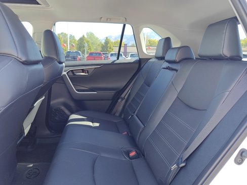 Used 2025 Toyota RAV4 Limited image 25