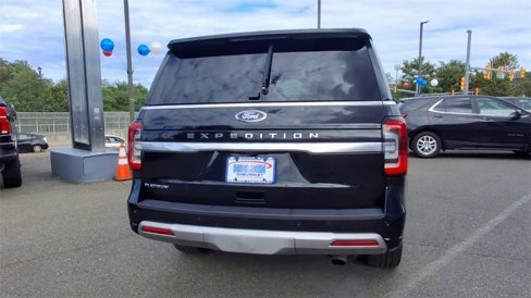 Used 2023 Ford Expedition Platinum image 7