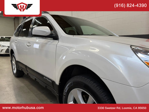 Used 2014 Subaru Outback 2.5i Premium image 10