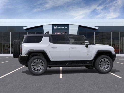 New 2026 GMC Hummer EV SUV w/ LPO, Roof Cross Rail Package image 29