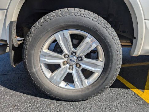 Used 2016 Ford F150 Platinum w/ Technology Package image 10
