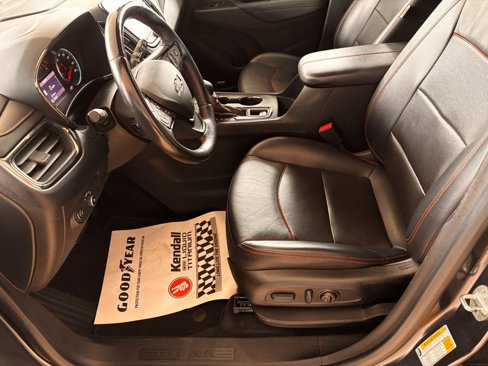 Used 2022 Chevrolet Equinox RS w/ RS Leather Package image 7