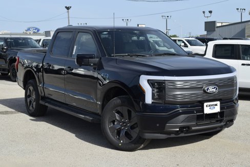 New 2025 Ford F150 Lightning Lariat image 3