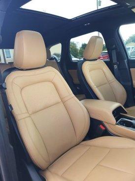 Used 2021 Lincoln Corsair Reserve w/ Equipment Group 201A image 13