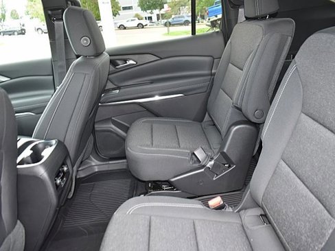 New 2026 Chevrolet Traverse LT w/ LPO, Floor Liner Package image 9