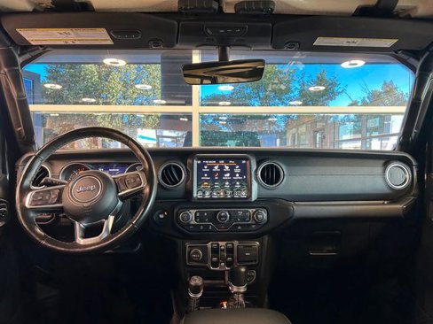 Used 2021 Jeep Wrangler Unlimited Sahara image 39