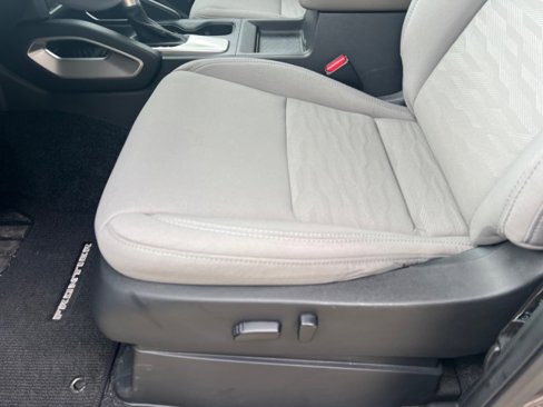 Used 2022 Nissan Frontier SV image 18