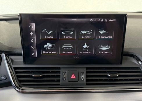 Used 2021 Audi SQ5 Premium w/ Convenience Package image 11