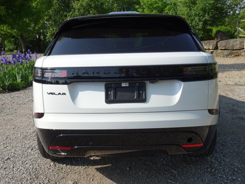 New 2026 Land Rover Range Rover Velar Dynamic SE image 9