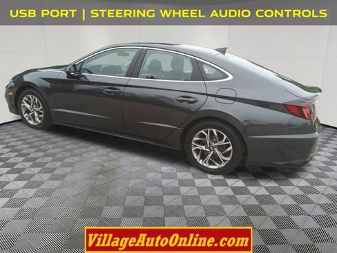 Used 2021 Hyundai Sonata SEL image 2